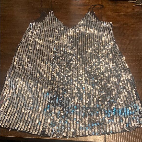 Princess Polly Glittering sequin Silver mini dress size 4 - Picture 1 of 5